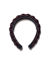 Visiniu Inchis Coronita Impletita